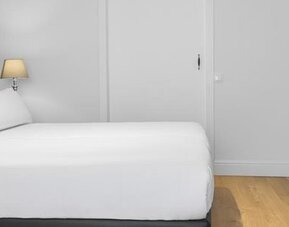 Hotel Mesón Castilla Atiram