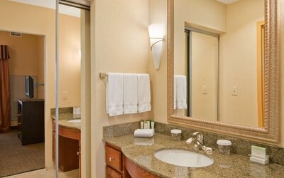 Homewood Suites by Hilton Tulsa-South