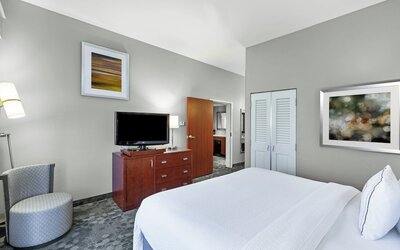 Courtyard by Marriott Tulsa Woodland Hills