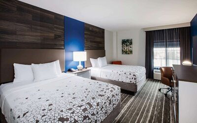 La Quinta Inn & Suites by Wyndham Owasso
