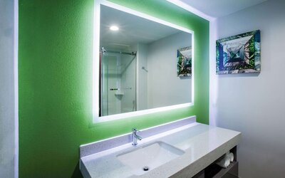 La Quinta Inn & Suites by Wyndham Owasso