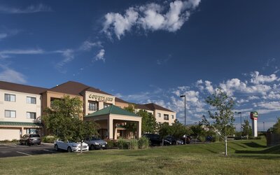 Courtyard by Marriott Wichita East