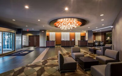 DoubleTree by Hilton Hotel Wichita Airport