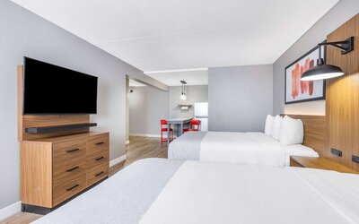 Hawthorn Extended Stay by Wyndham Wichita Airport