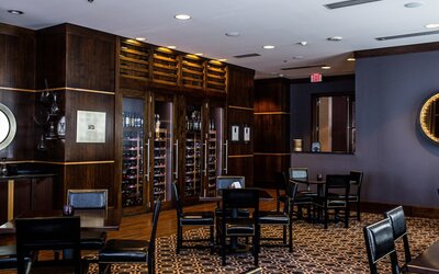 Ambassador Hotel Wichita, Autograph Collection