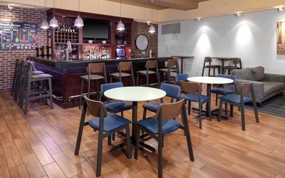 Fairfield Inn & Suites by Marriott Wichita Downtown