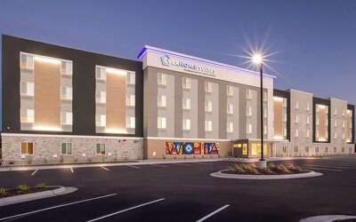 Everhome Suites Wichita Northeast by Choice Hotels