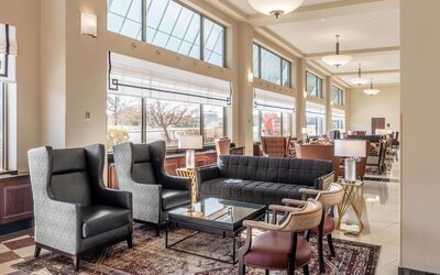Drury Plaza Hotel Broadview - Wichita
