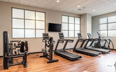 Drury Plaza Hotel Broadview - Wichita