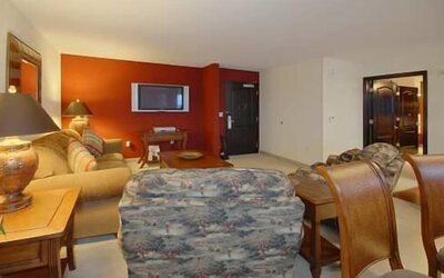 Homewood Suites by Hilton at The Waterfront