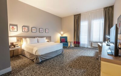 Hilton Garden Inn Wichita Downtown