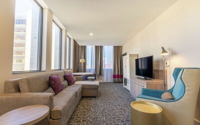Hilton Garden Inn Wichita Downtown