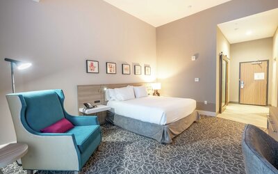 Hilton Garden Inn Wichita Downtown