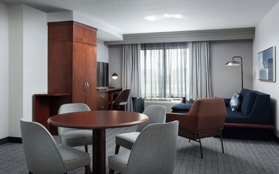 Courtyard by Marriott Wichita At Old Town