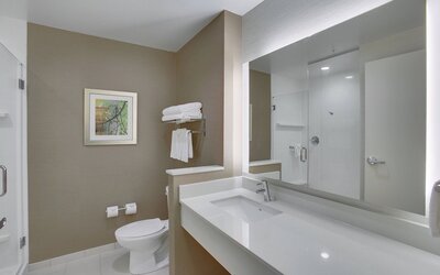Fairfield Inn & Suites by Marriott Wichita East