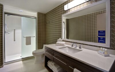 Home2 Suites by Hilton Wichita Downtown Delano