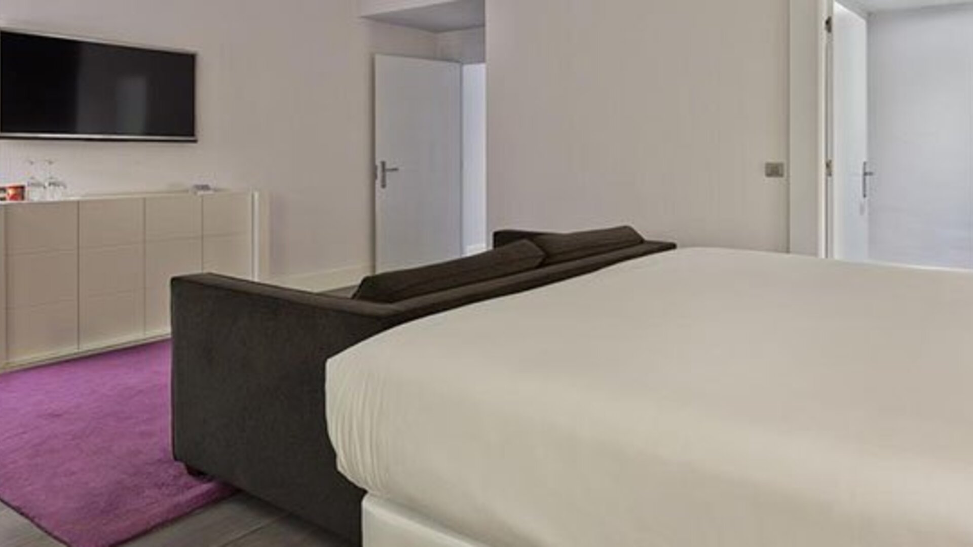 NH Collection Villa De Bilbao