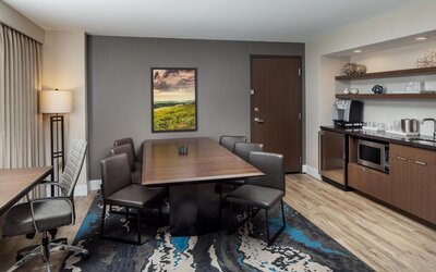 Hyatt Regency Wichita