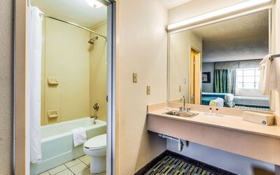 Wyndham Garden Wichita Downtown
