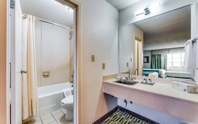 Wyndham Garden Wichita Downtown