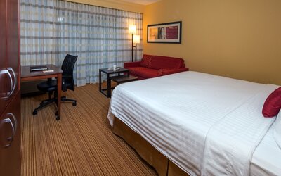 Courtyard by Marriott Winston-Salem Hanes Mall