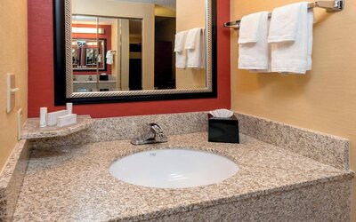 Courtyard by Marriott Winston-Salem Hanes Mall