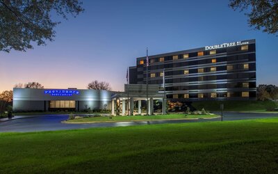 DoubleTree by Hilton Winston Salem - University