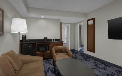 Fairfield Inn & Suites by Marriott Winston-Salem Hanes Mall