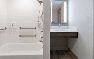 Hilton Garden Inn Winston-Salem/Hanes Mall