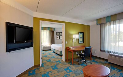La Quinta Inn & Suites by Wyndham Winston-Salem