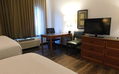 La Quinta Inn & Suites by Wyndham Winston-Salem