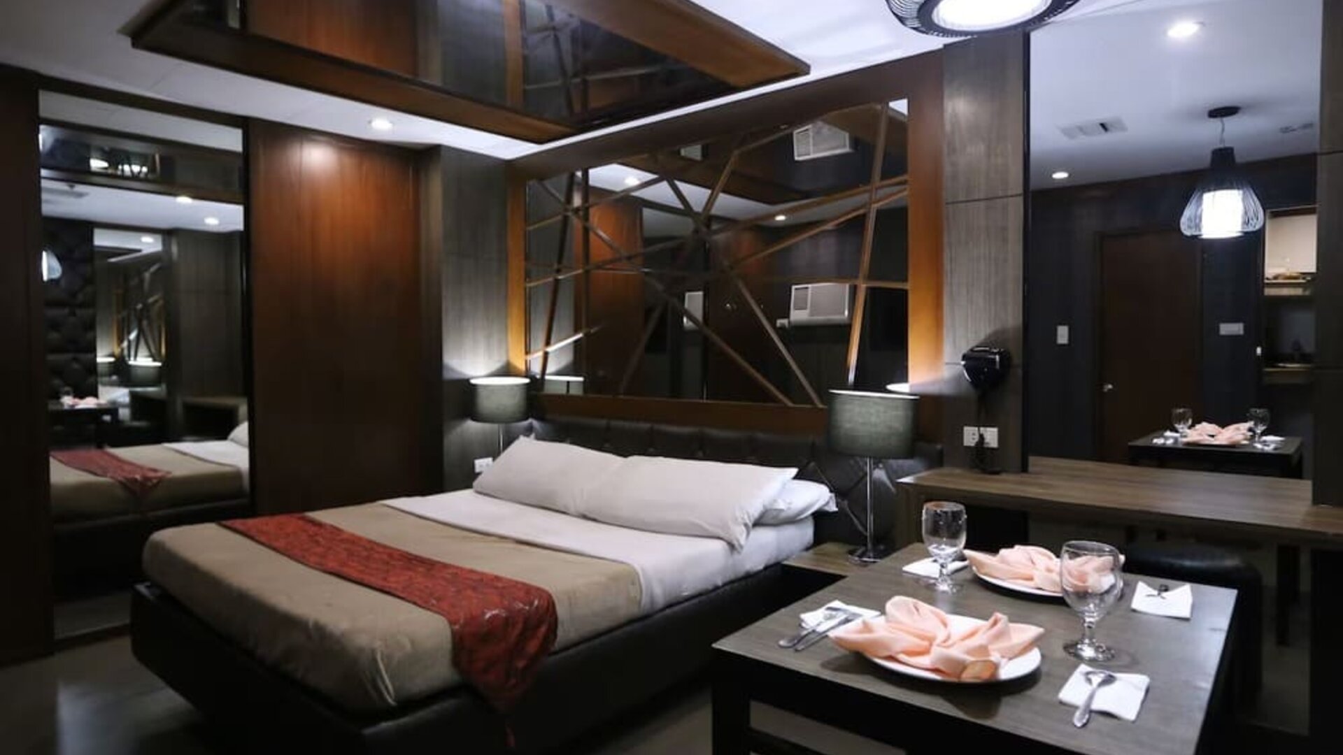 Day room with dining area Day use room at Victoria Court Malabon.