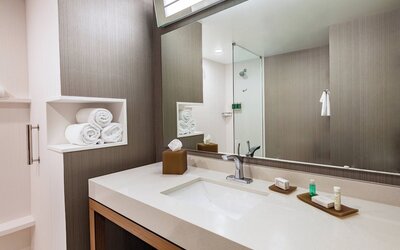 Courtyard by Marriott Winston - Salem Downtown