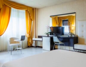 Jr Hotels Amadeus Bologna