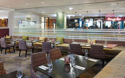 Novotel London West