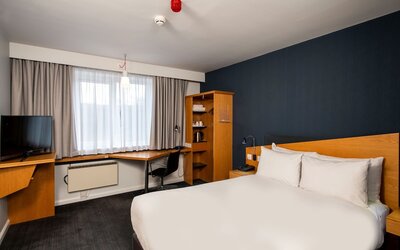 Holiday Inn Express Manchester - Salford Quays by IHG