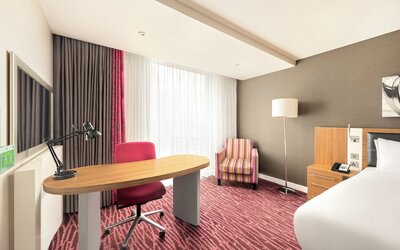 Holiday Inn Manchester-Media City UK by IHG