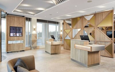 Courtyard by Marriott London City Airport