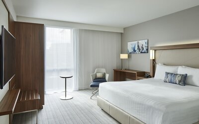 Courtyard by Marriott London City Airport