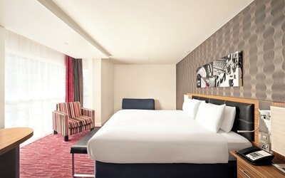 Holiday Inn Manchester-Media City UK by IHG