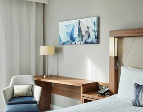 Courtyard by Marriott London City Airport