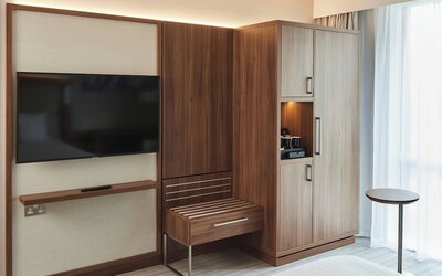Courtyard by Marriott London City Airport