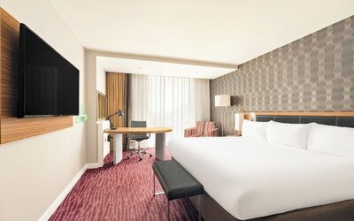 Holiday Inn Manchester-Media City UK by IHG