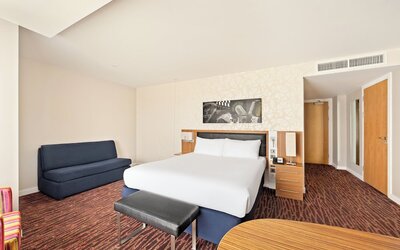 Holiday Inn Manchester-Media City UK by IHG
