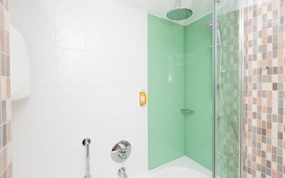 Holiday Inn Manchester-Media City UK by IHG
