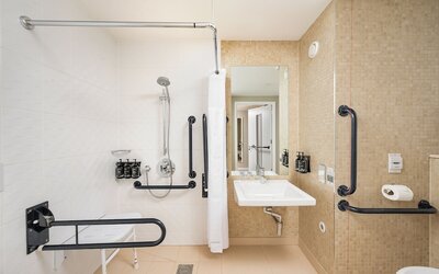 Holiday Inn Manchester-Media City UK by IHG