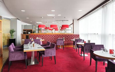Holiday Inn Manchester-Media City UK by IHG