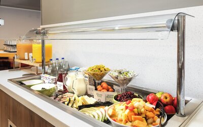 Holiday Inn Manchester-Media City UK by IHG