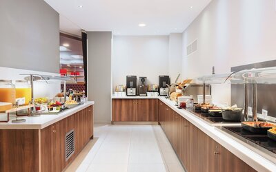 Holiday Inn Manchester-Media City UK by IHG