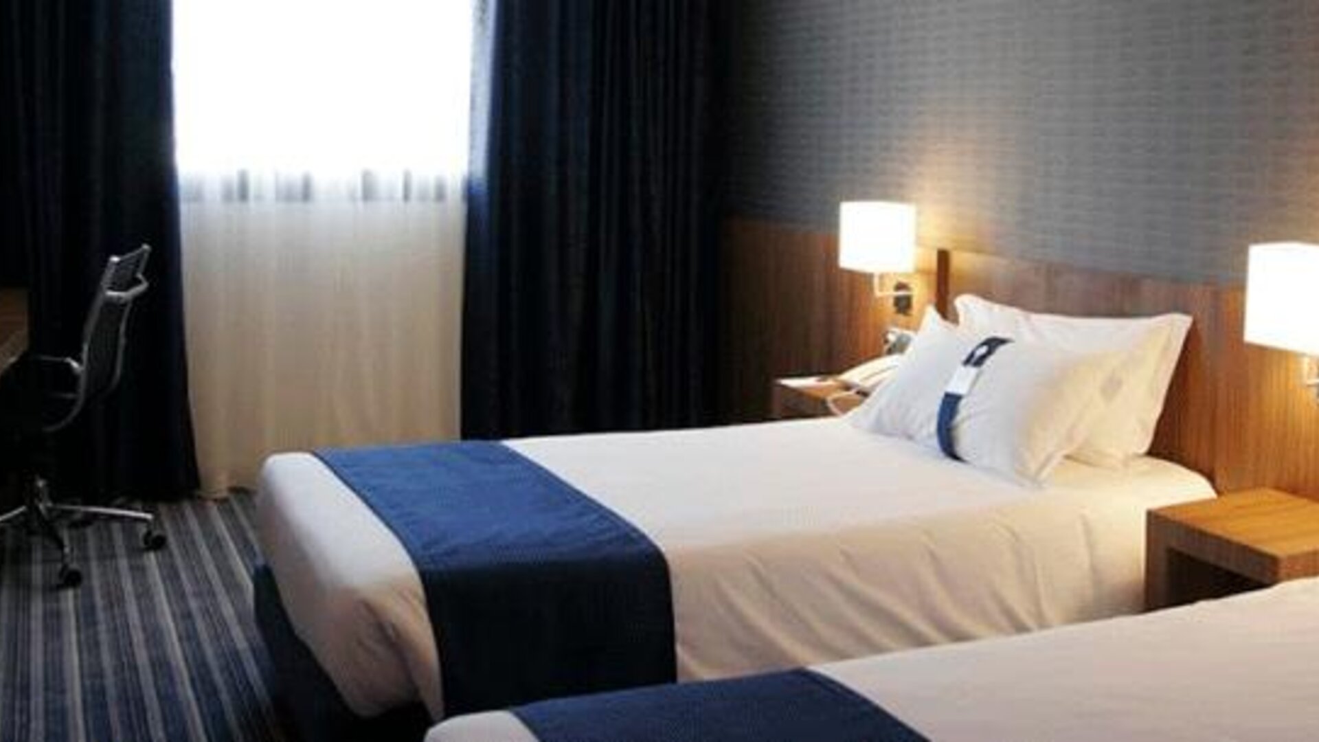 Holiday Inn Express Bilbao Airport